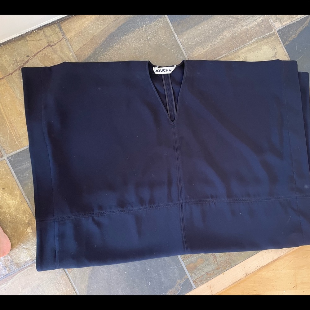Touch a dress, black size BB